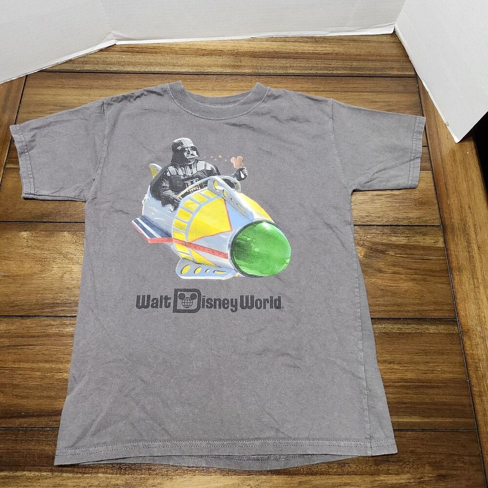 Disneyland by Hanes Graphic Star Wars SS T Gray Md.
